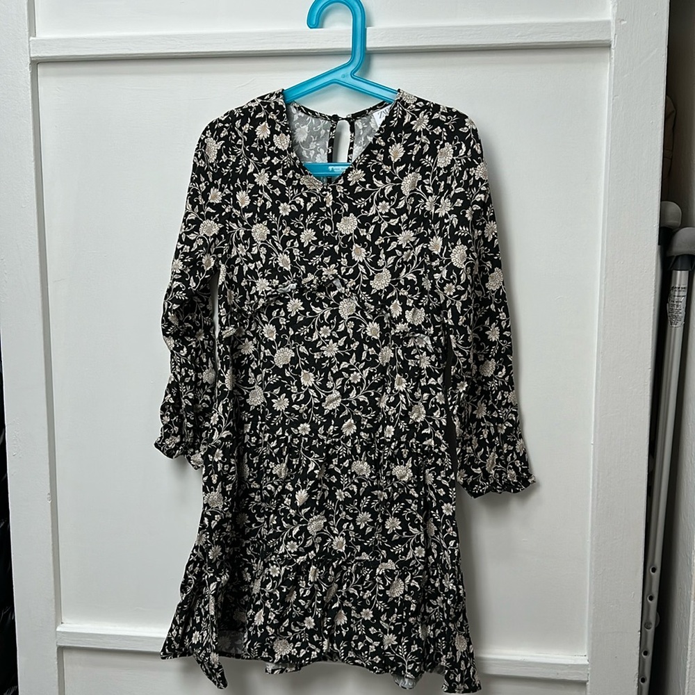 Zara flower dress flowy soft